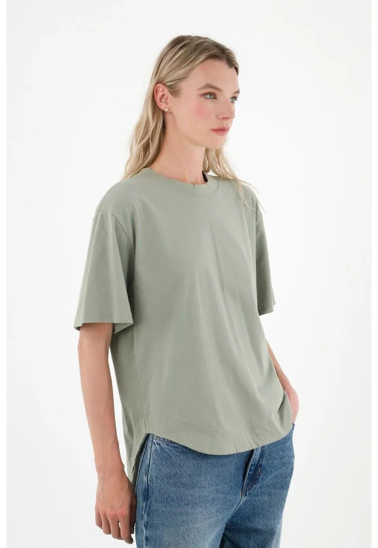 Oversize Fit Short Sleeve T-Shirt with Curved Hem